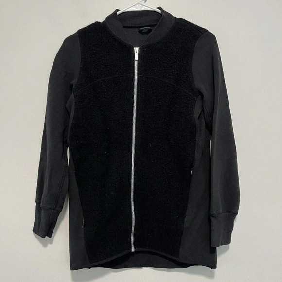 Lululemon Stand Out Sherpa Jacket‎ in Black Size 4 - Picture 4 of 10
